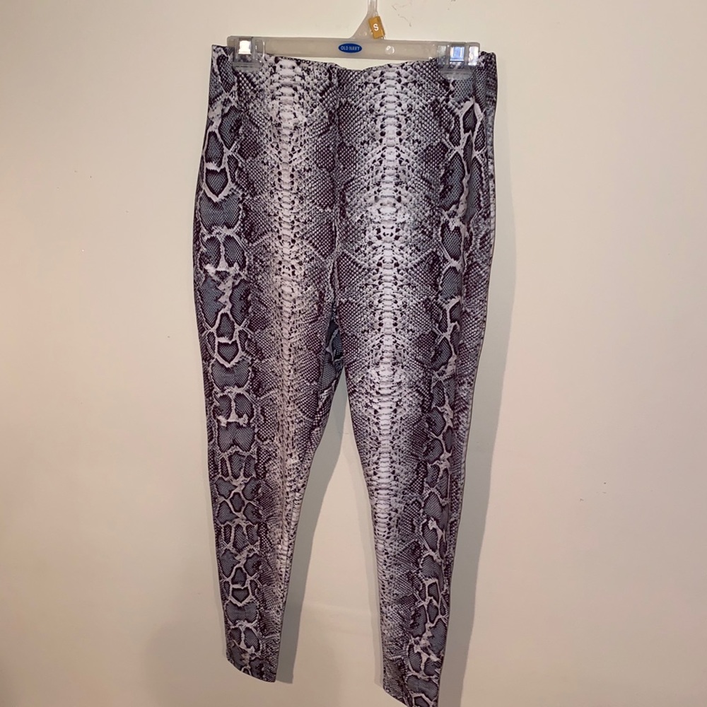 Women's Missguided Snake Print Slim Leg Pants